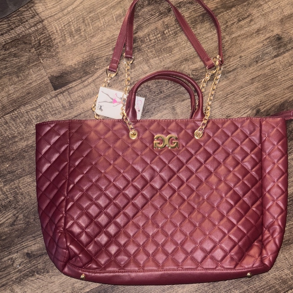 Chic Quilted Burgundy Tote Bag with Gold Accents